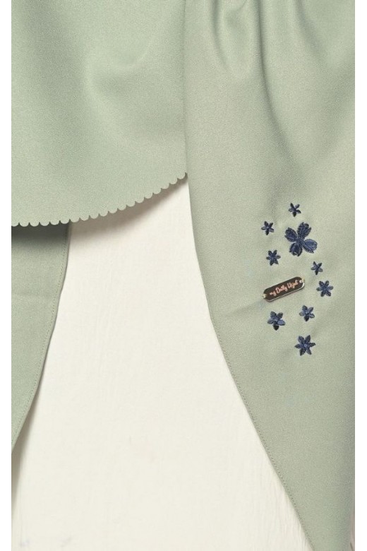 Pasmina Oval Azzura Instan Lasercut Matcha